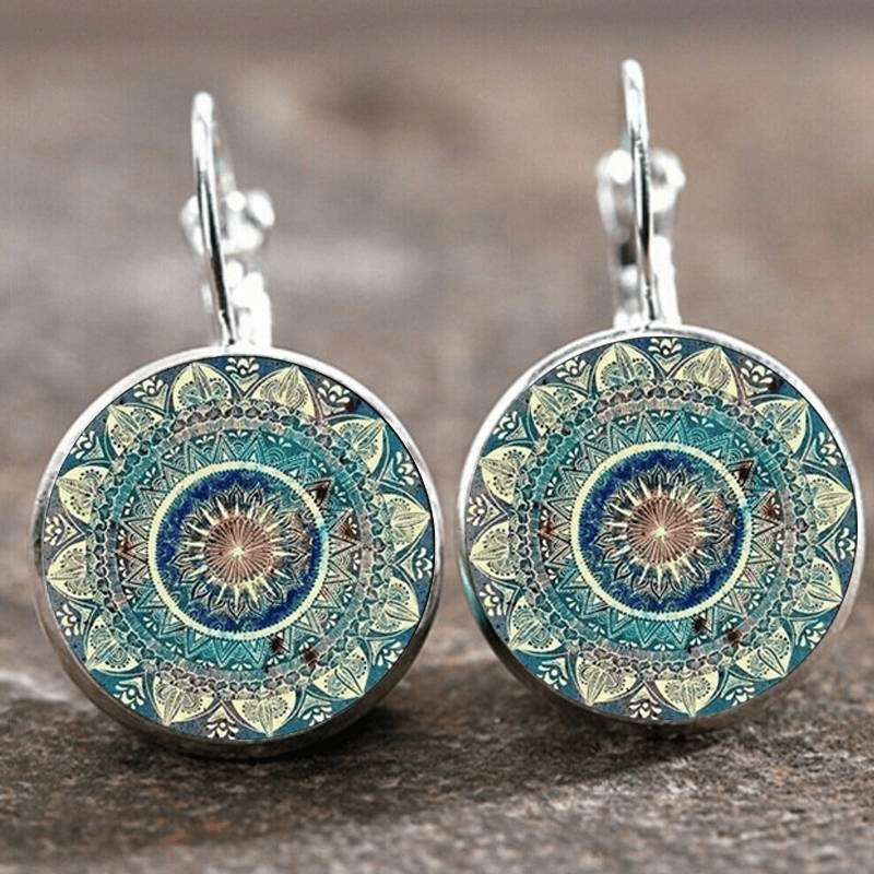 Vintage Mandala Earrings Rounded Silver Tone - Vonnera