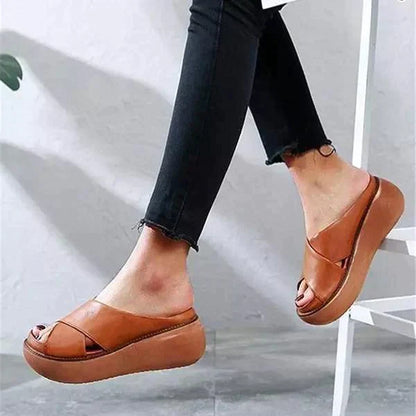 Women's Cushioned Flat Sandals