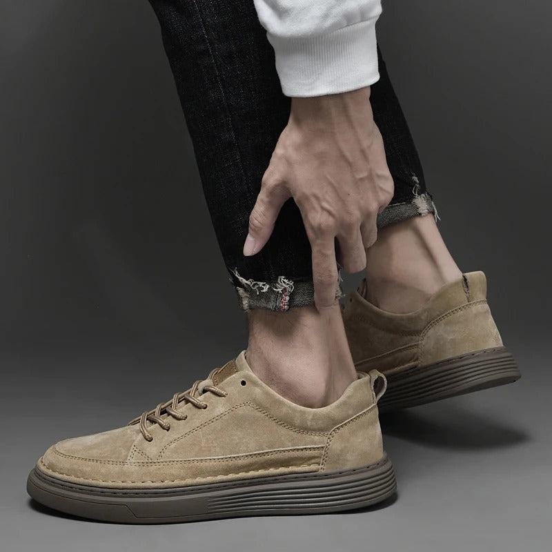Men's Casual Lace Up Sneakers Contrast Sole Brown