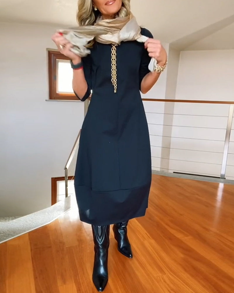 Elegant Flattering Women's Dress