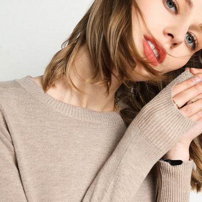 Women's Cashmere Sweater Classic Neckline