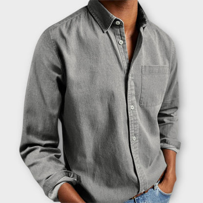 Men's Long-Sleeve Dress Shirt With Chest Pocket