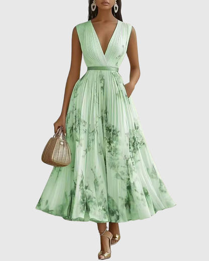 Women's Pleated Maxi Dress Elegant