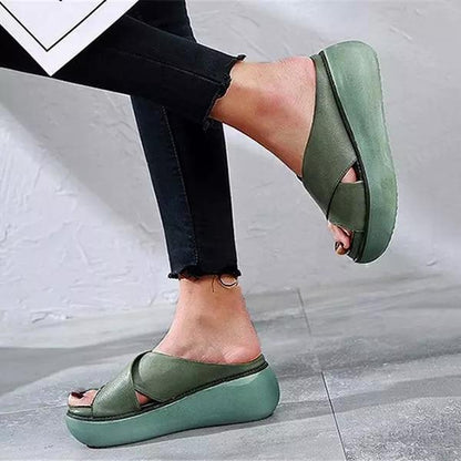 Women's Cushioned Flat Sandals