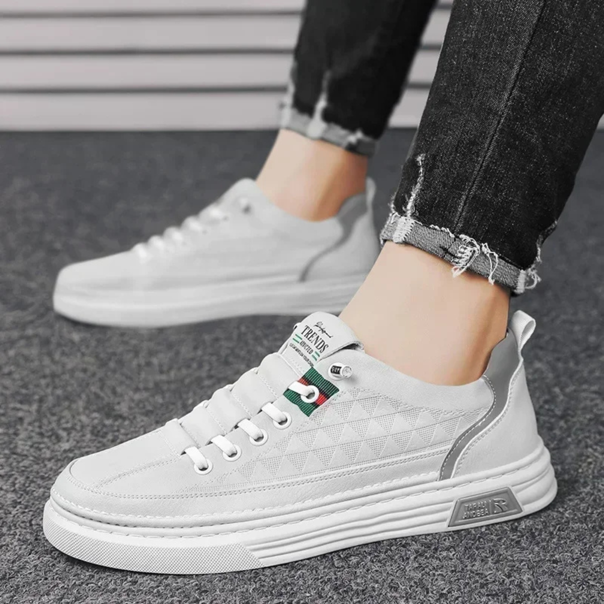 Men's Leather Look Sneakers Lightweight Lace Up