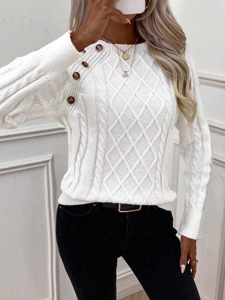 Women's Cable Round Neck Sweater