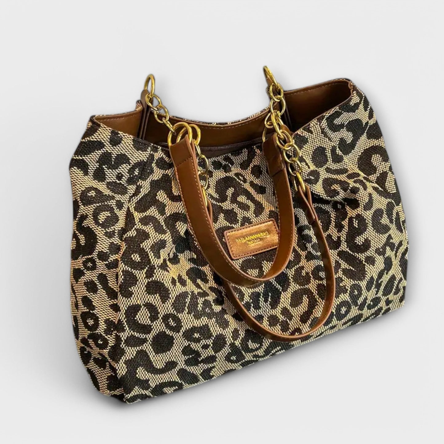 Trendy Women's Shoulder Bag - Vonnera