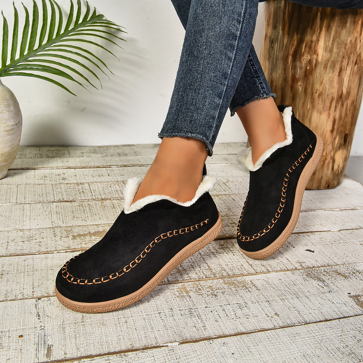 Women's Low Ankle Boots Rounded Toe Pull On Design