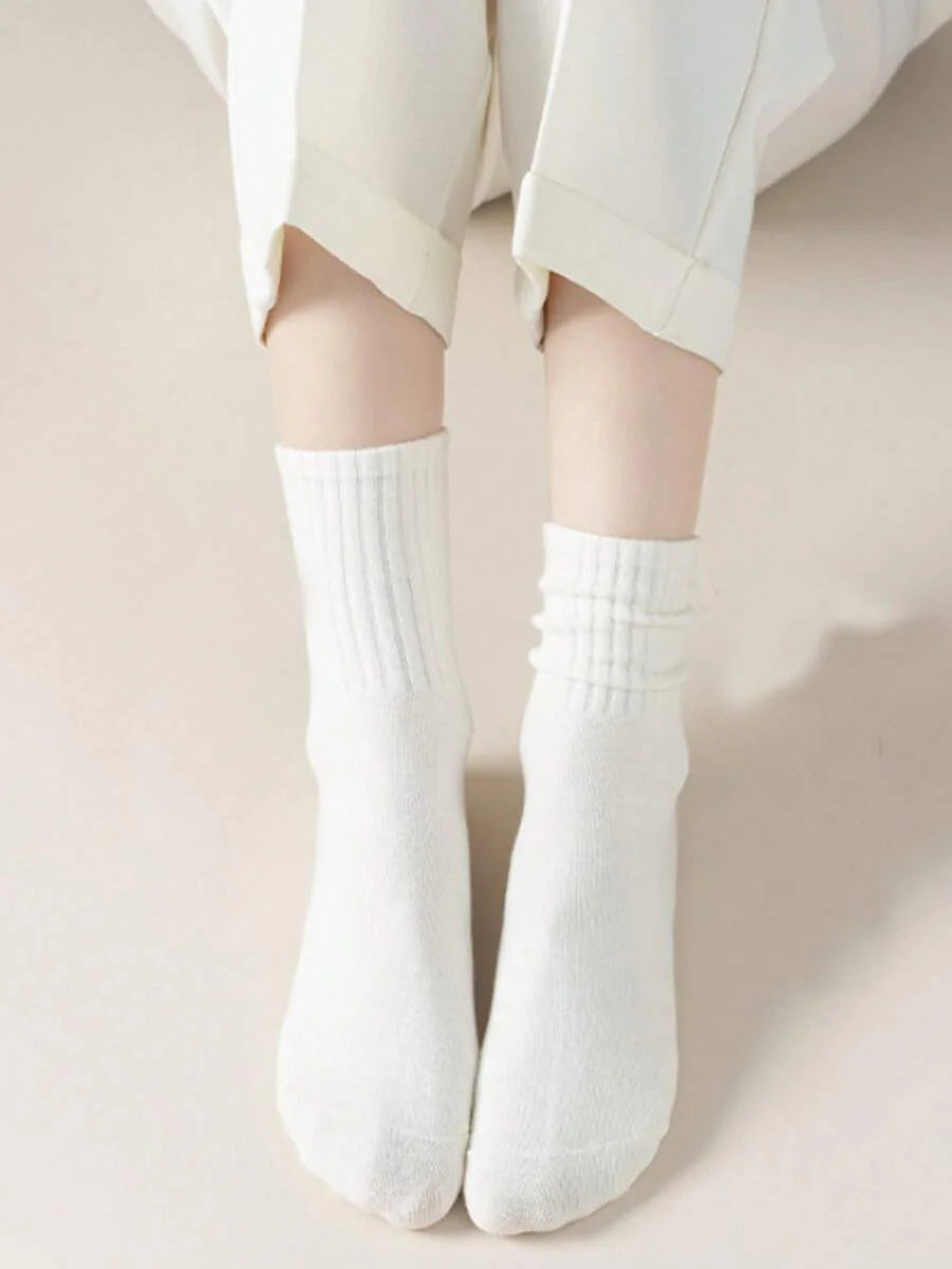 Women's Ribbed Crew Socks Ruffled Edge