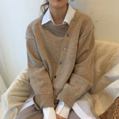 Women's Asymmetric Button Cardigan - Vonnera