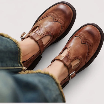 Women's Mary Jane Shoes Decorative Brogue Detailing - Vonnera