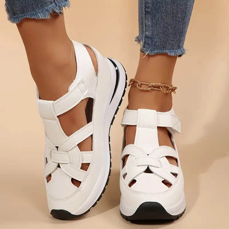 Oveta | Sandals