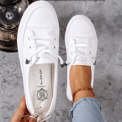 Women's Low Lace Up Casual Sneakers - Vonnera