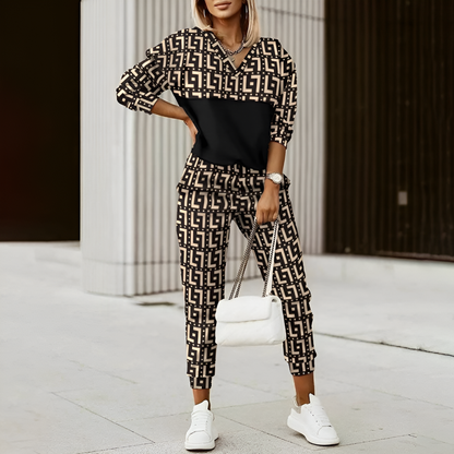 Women's Athletic Tracksuit Set - Vonnera