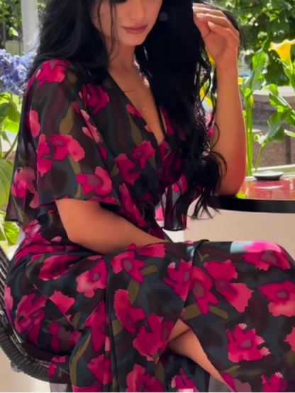 Women's V-Neck Printed Dress Trumpet Sleeve