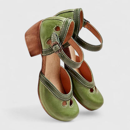 Calinae | Sandals