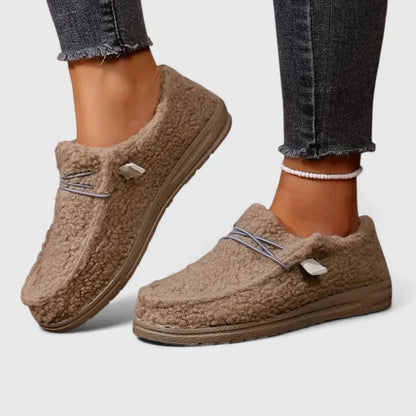 Women's Low Cut Textured Loafers - Vonnera
