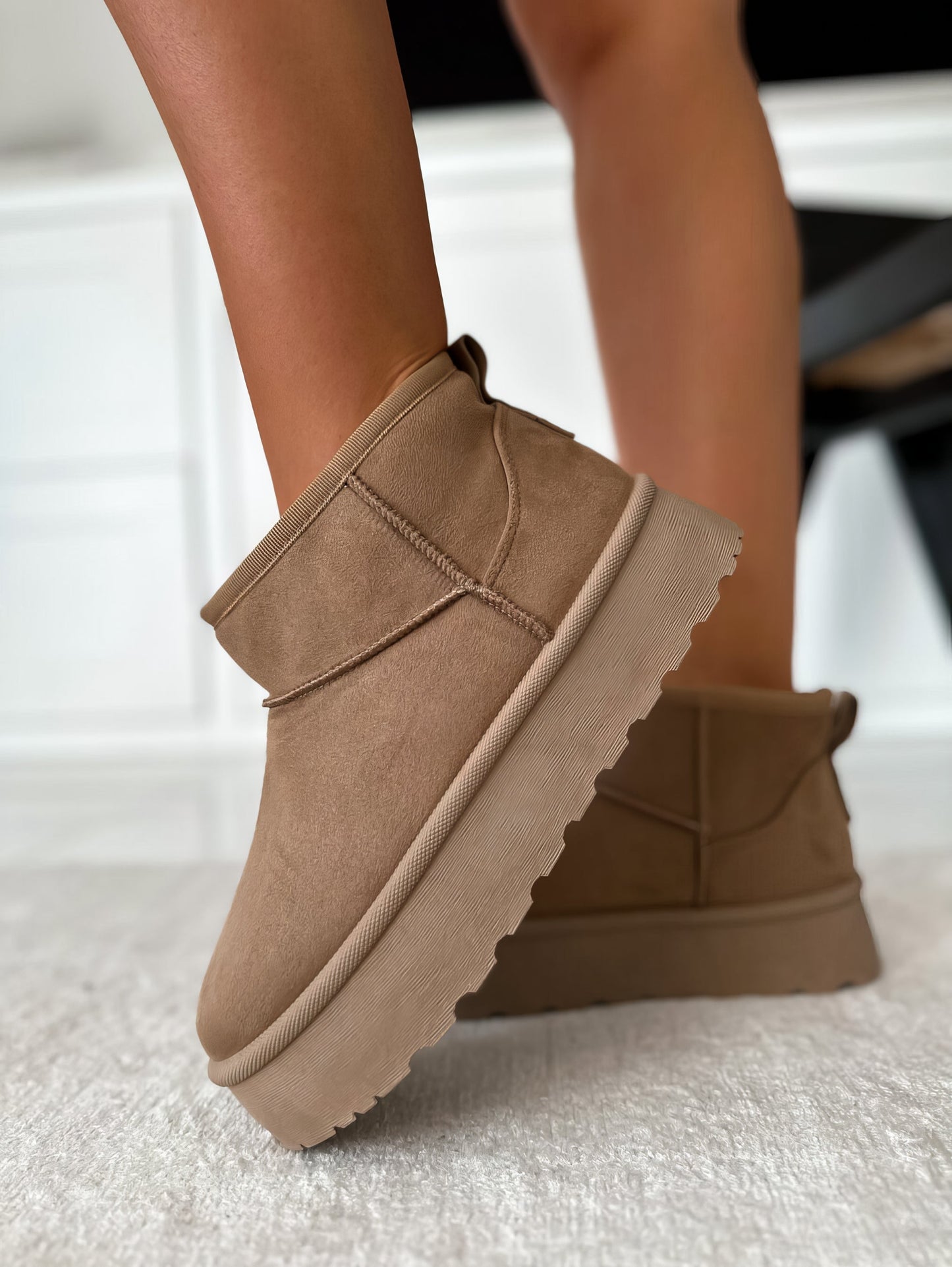 Women's Platform Pull-On Boots