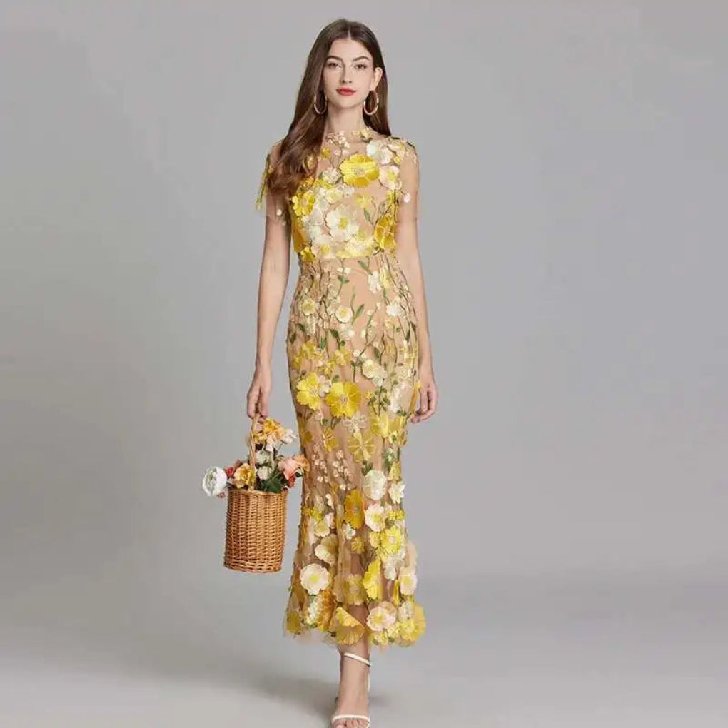 Women's Embroidered Lace Prom Dress