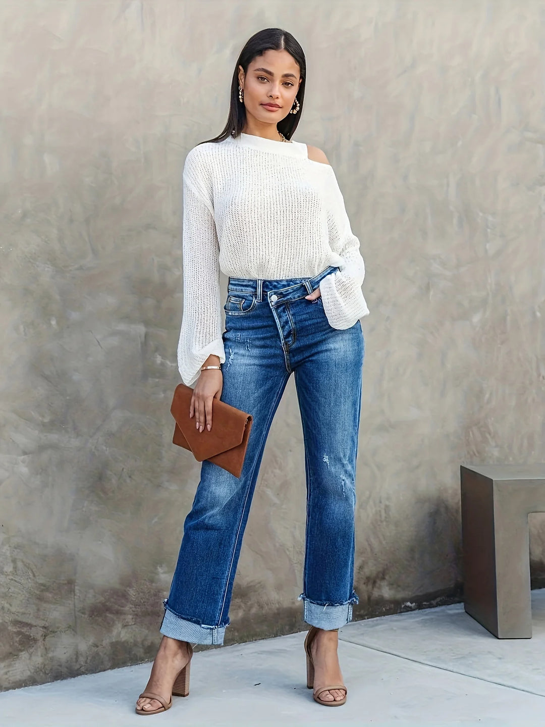 Women's Straight Leg Asymmetric Jeans - Vonnera