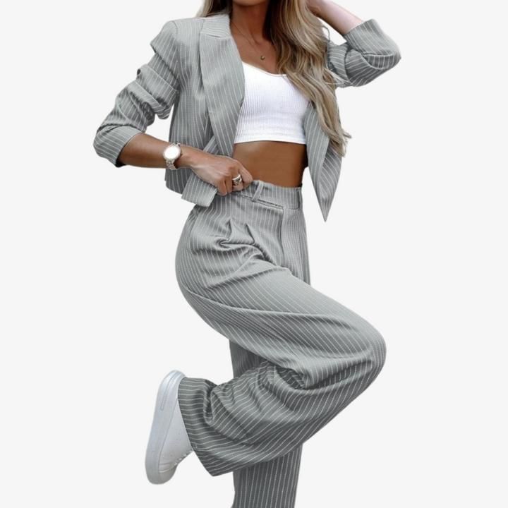 Women's Two-Piece Suit Wool Blend Classic Black - Vonnera