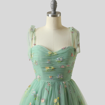 Women's Embroidered Tulle Ball Gown Evening Dress - Vonnera