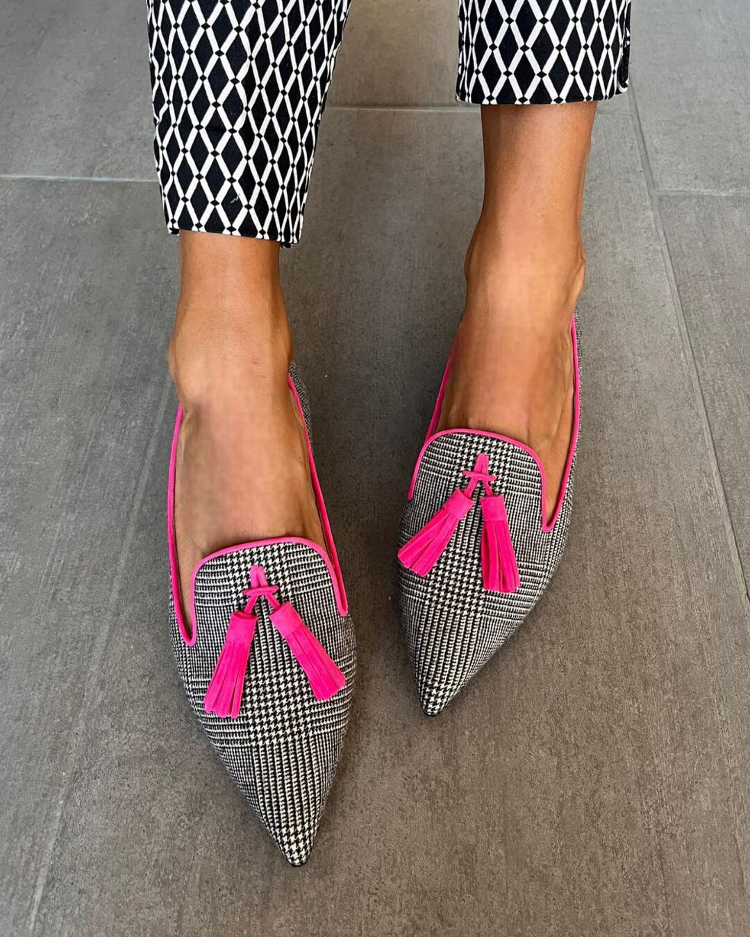 Women's Pointed Toe Tassel Loafers Slip On - Vonnera