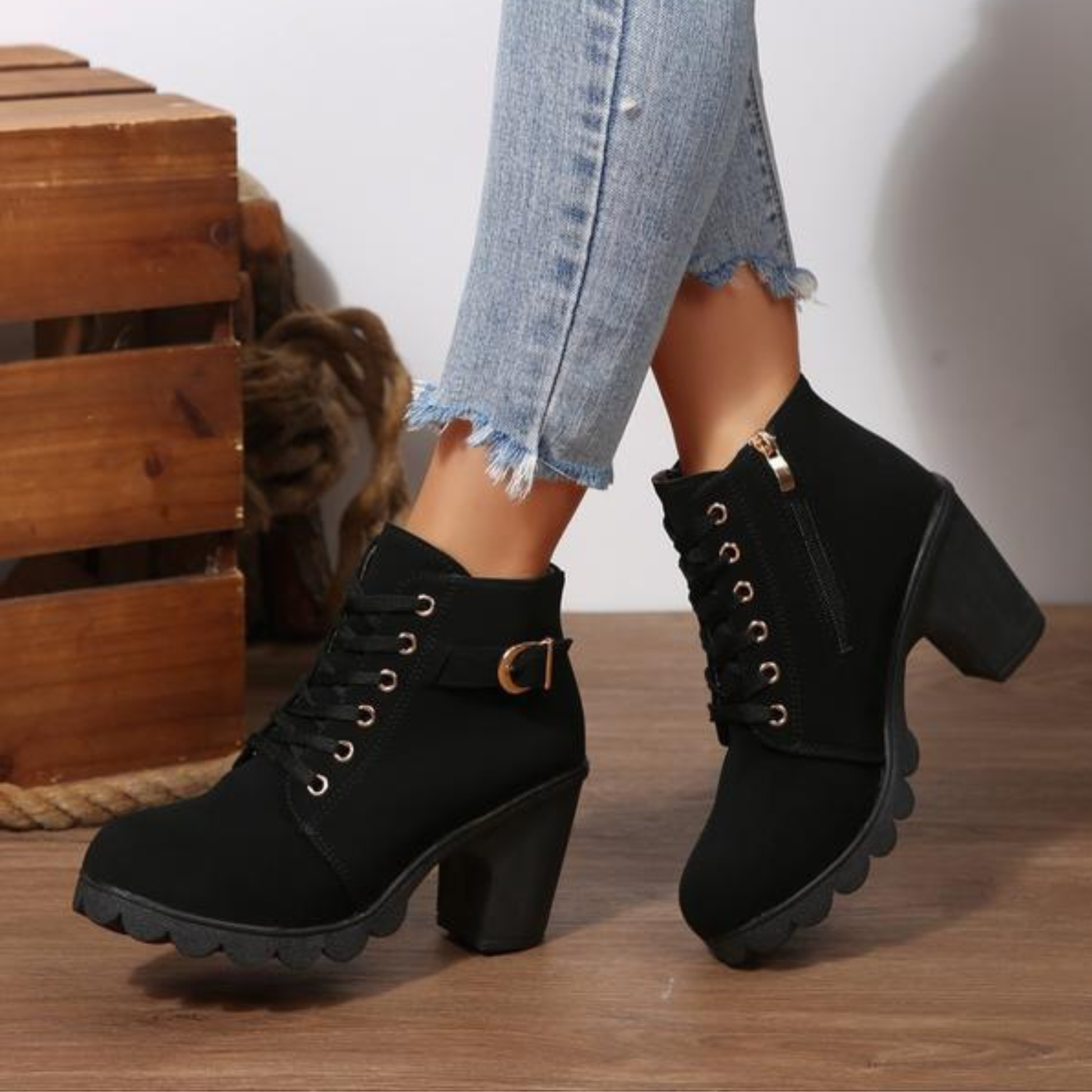 Women's Lace-Up Ankle Boots Chunky Heel Black - Vonnera