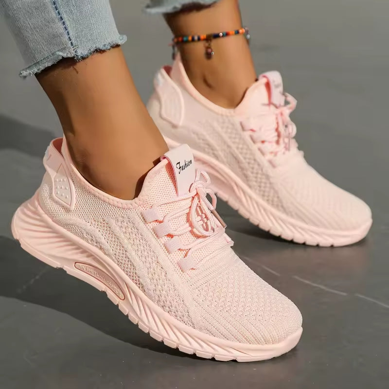 Women's Low- Athletic Sneakers Comfortable Design - Vonnera