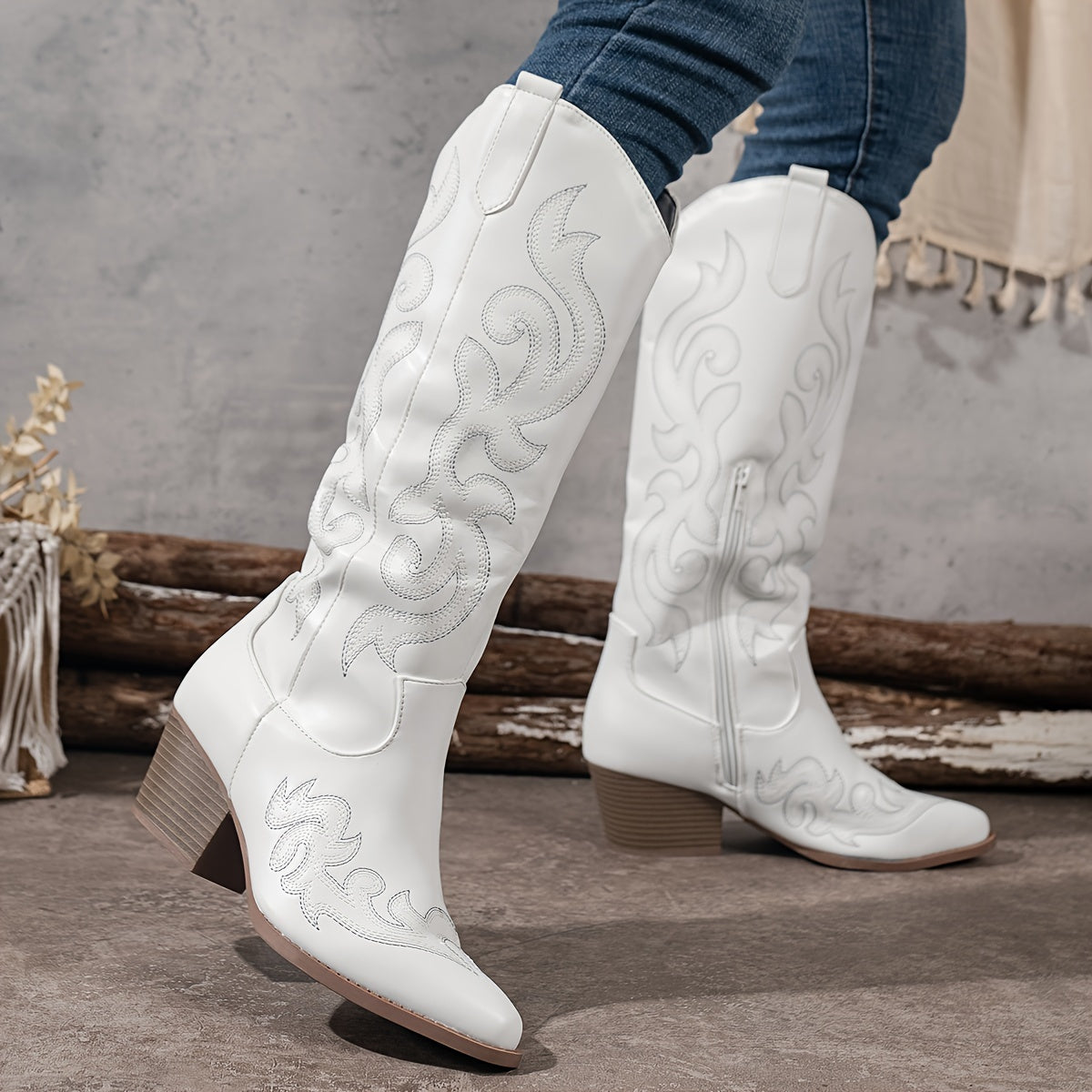 Women's Western Cowboy Boots Statement Silhouette