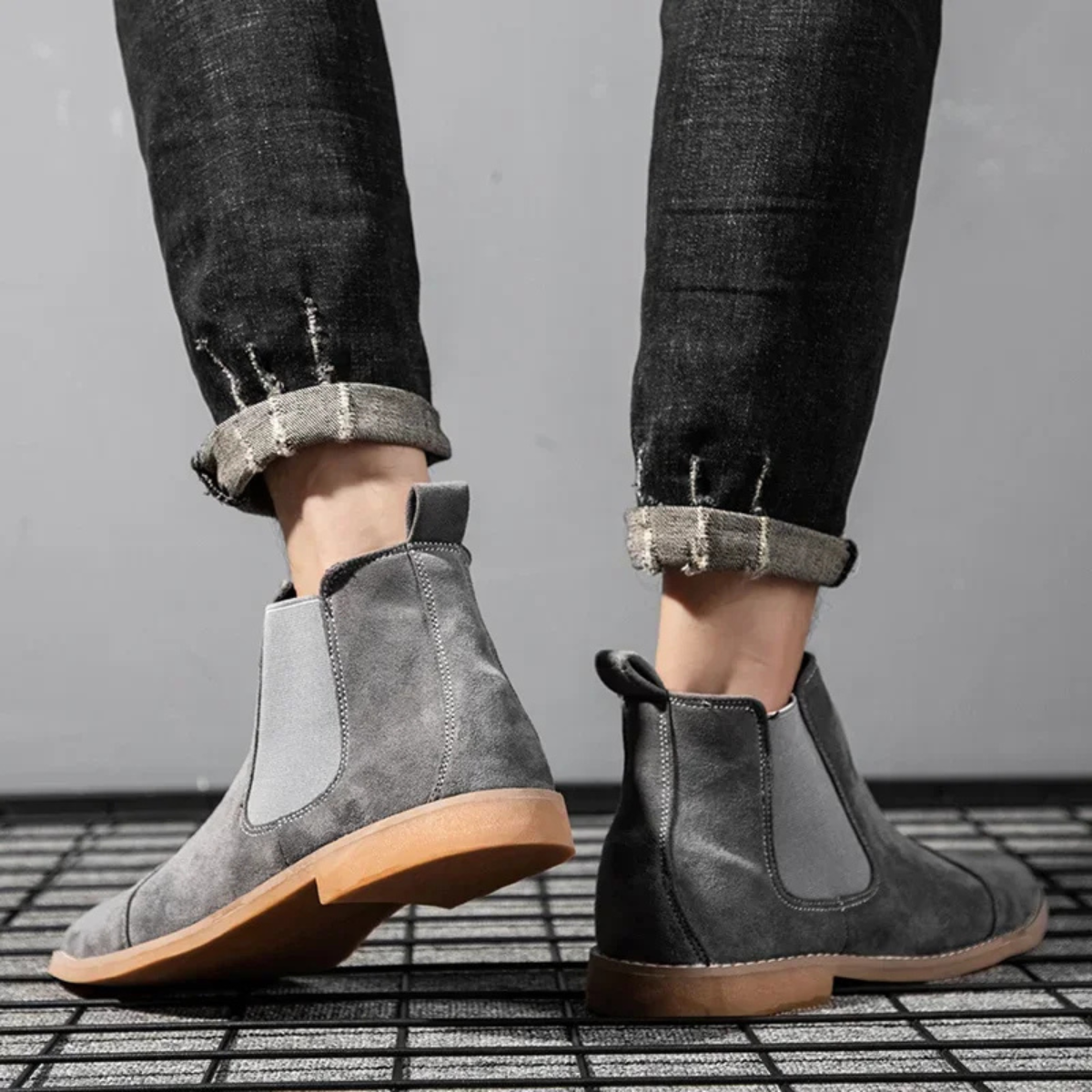 Men's Suede Chelsea Boots Elastic Side Panels