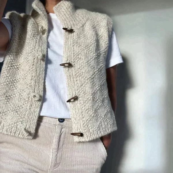 Women's Elegant Sleeveless Cardigan - Vonnera