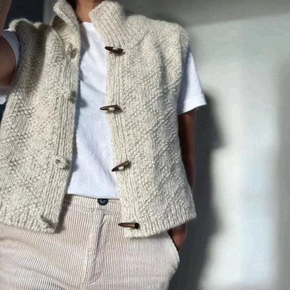 Women's Elegant Sleeveless Cardigan - Vonnera