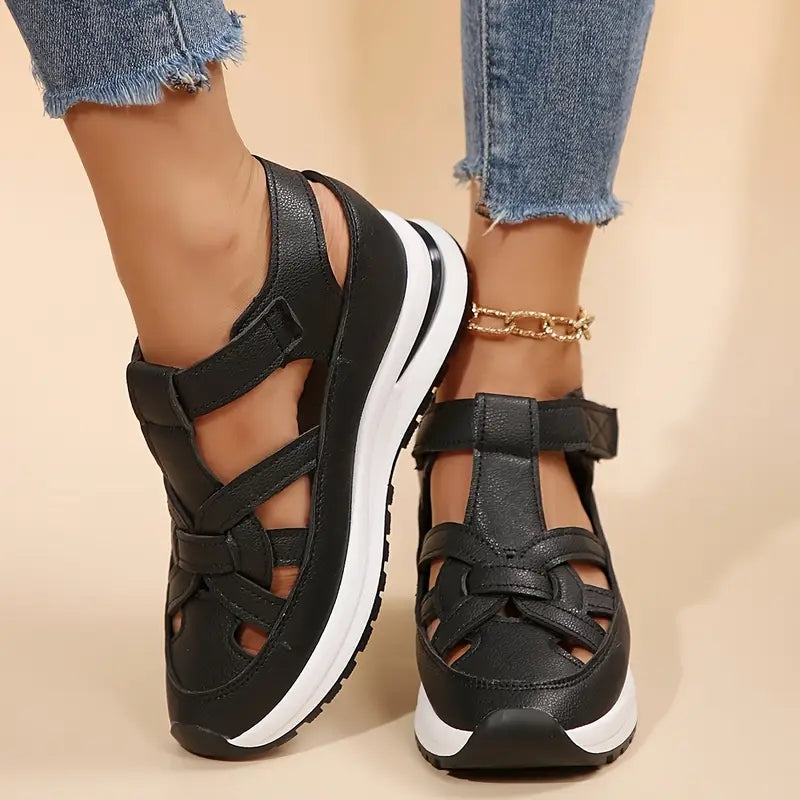 Oveta | Sandals
