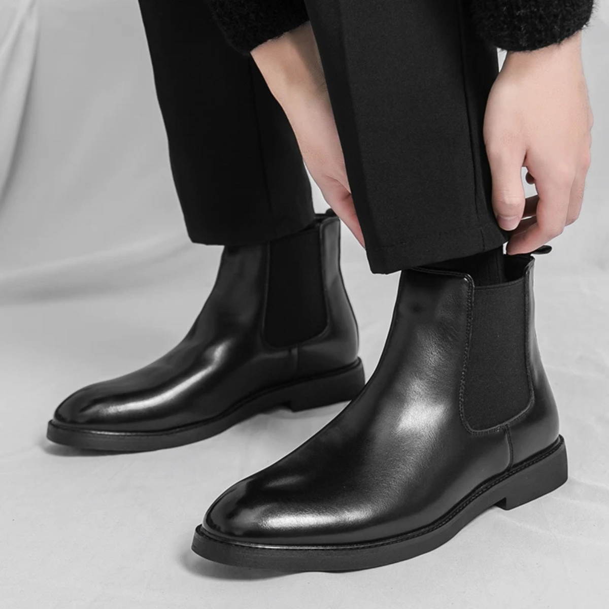 Men's Pointed Chelsea Ankle Boots Black