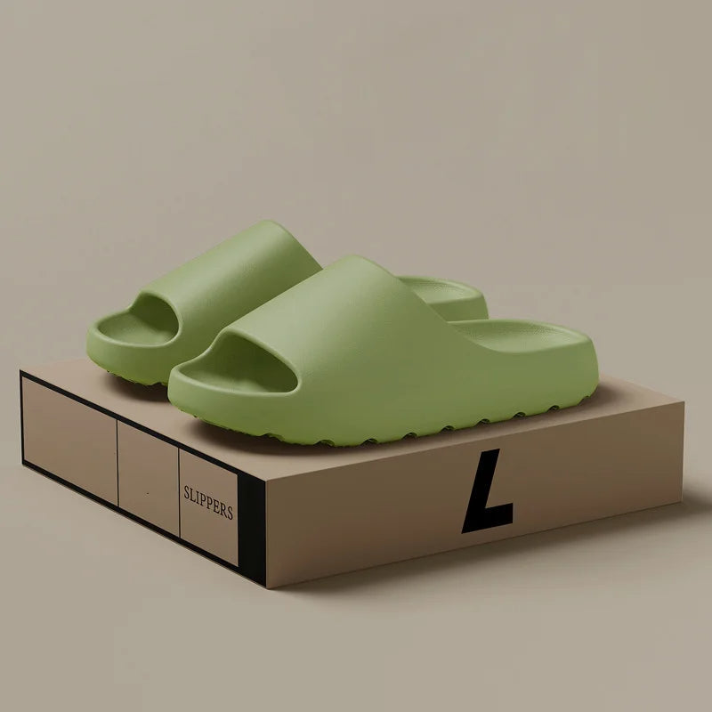 Men's Casual Slippers Innovative Design