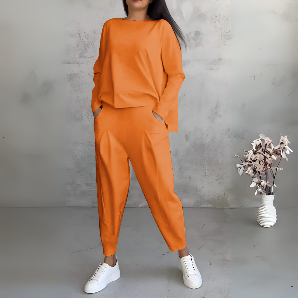 Women's Two Piece Leisure Suit Round Neck Long Sleeves