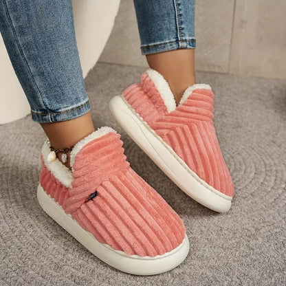 Women's Closed Toe Slippers Slip On