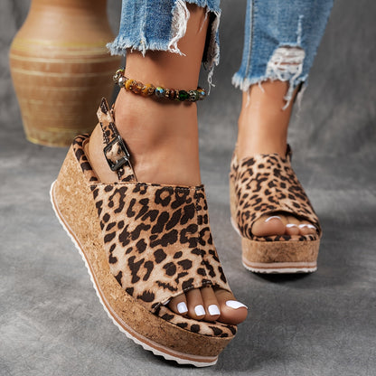 Women's Platform Sandals Adjustable Buckle - Vonnera