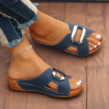 Everly Women's Cushioned Sandals Adjustable Buckle - Vonnera
