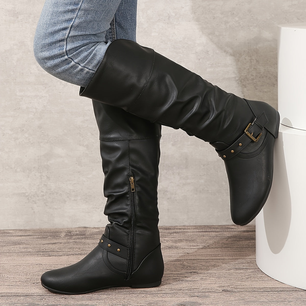 Women's Flat Boots Side Zip Detail