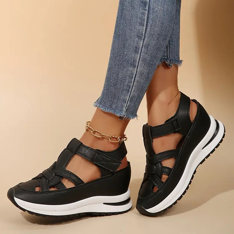 Oveta | Sandals