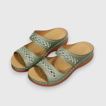 Women's Wide Fit Sandals - Vonnera