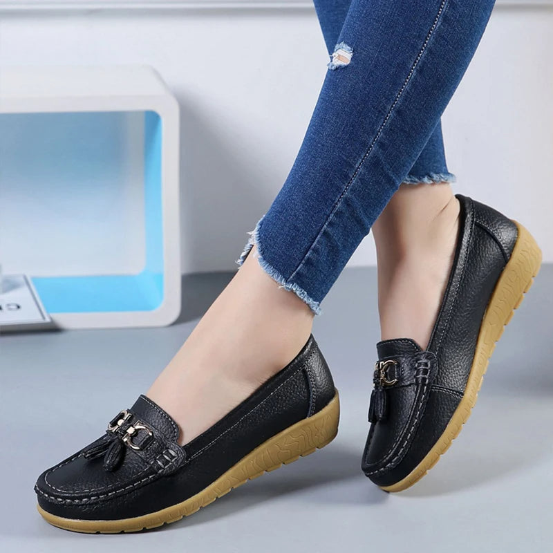 Women's Leather Cut-Out Ballerina Flats