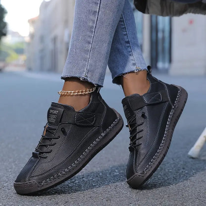 Women's Cushioned Supportive Sneakers