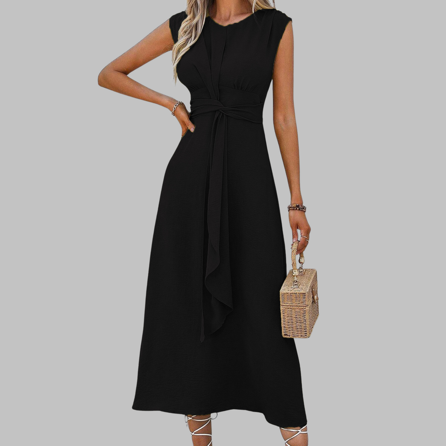 Elegant Women's Sleeveless Maxi Dress Round Neck
