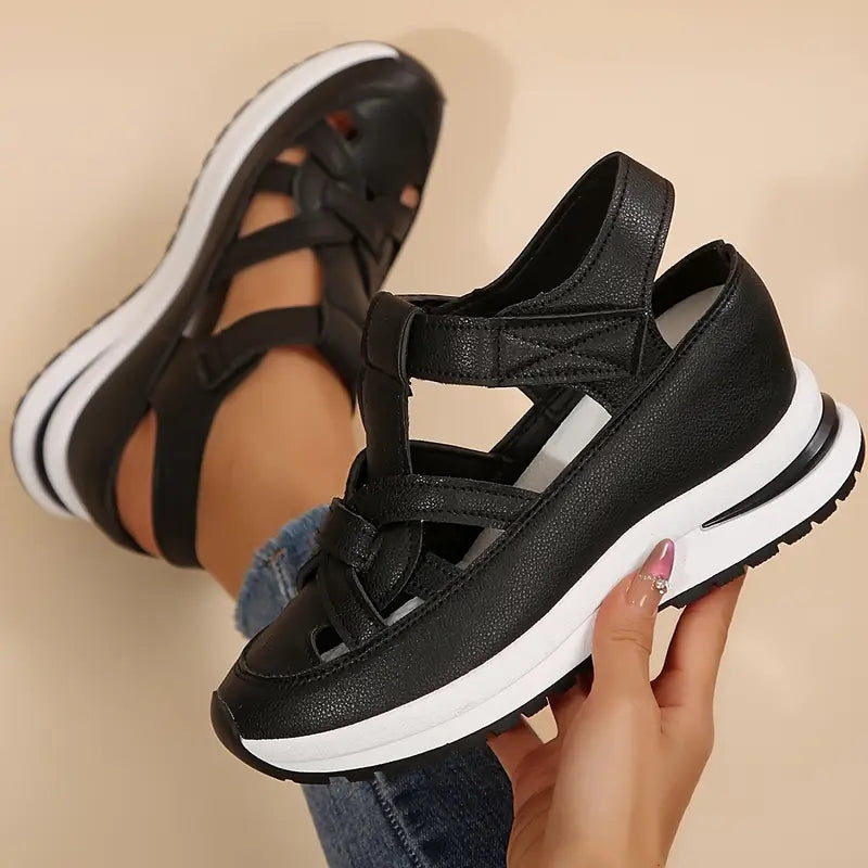 Oveta | Sandals