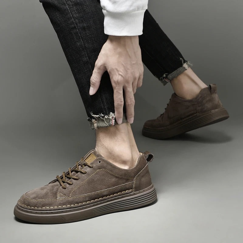 Men's Casual Lace Up Sneakers Contrast Sole Brown