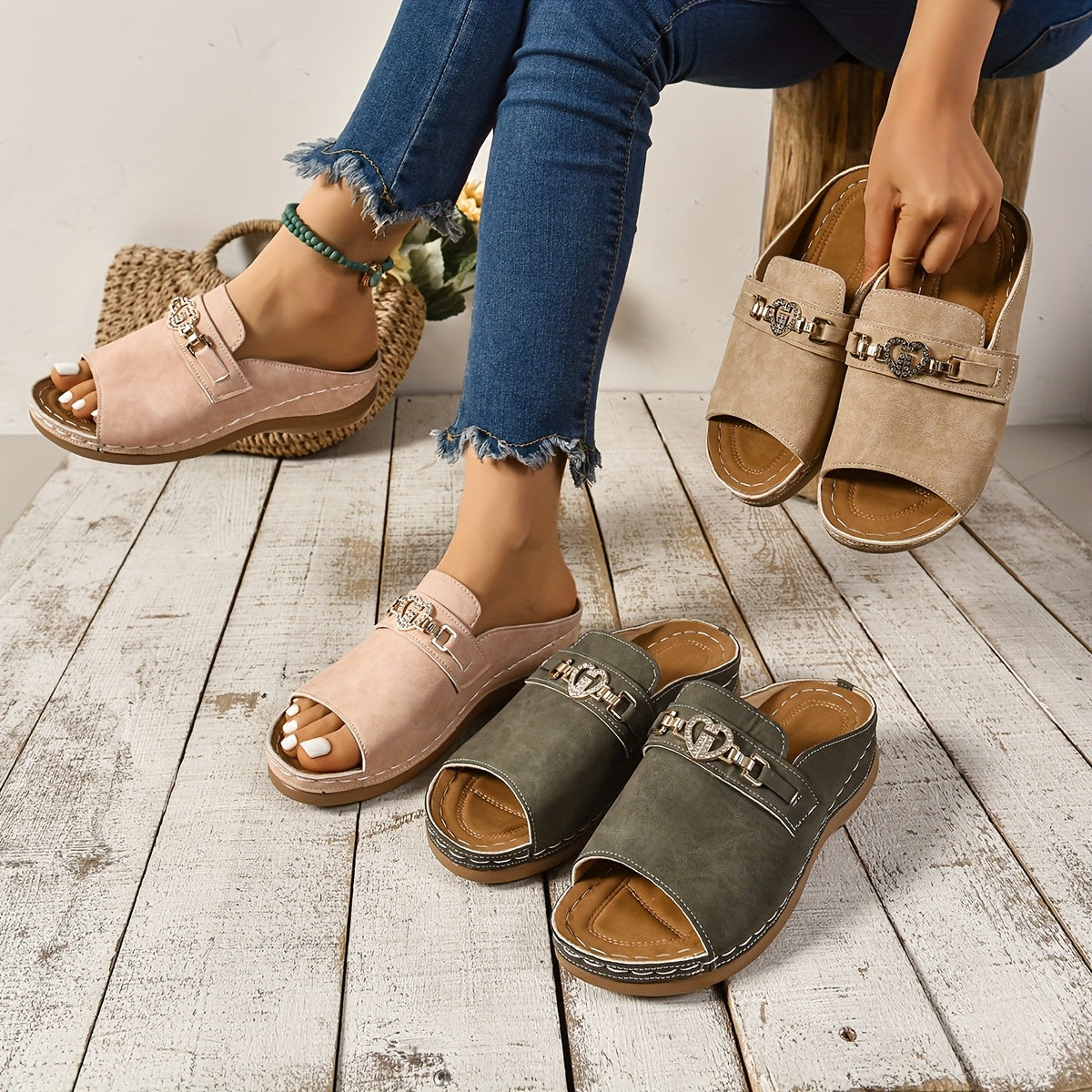 Women's Adjustable Flat Sandals