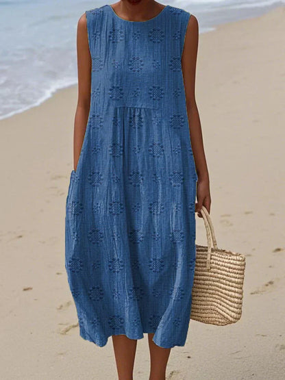 Women's Round Neck Textured Detail Dress